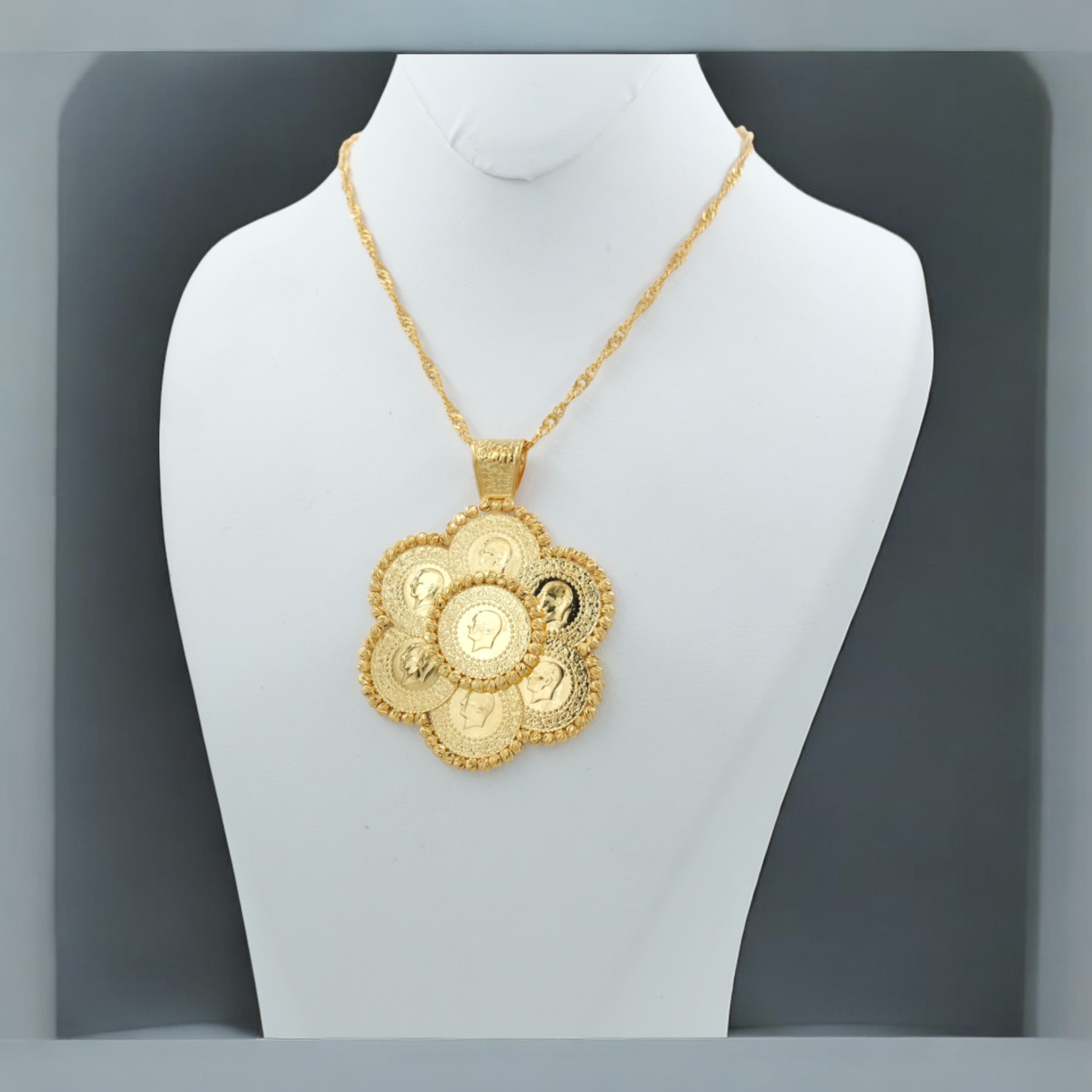 Dorica Liralı Papatya Kolye