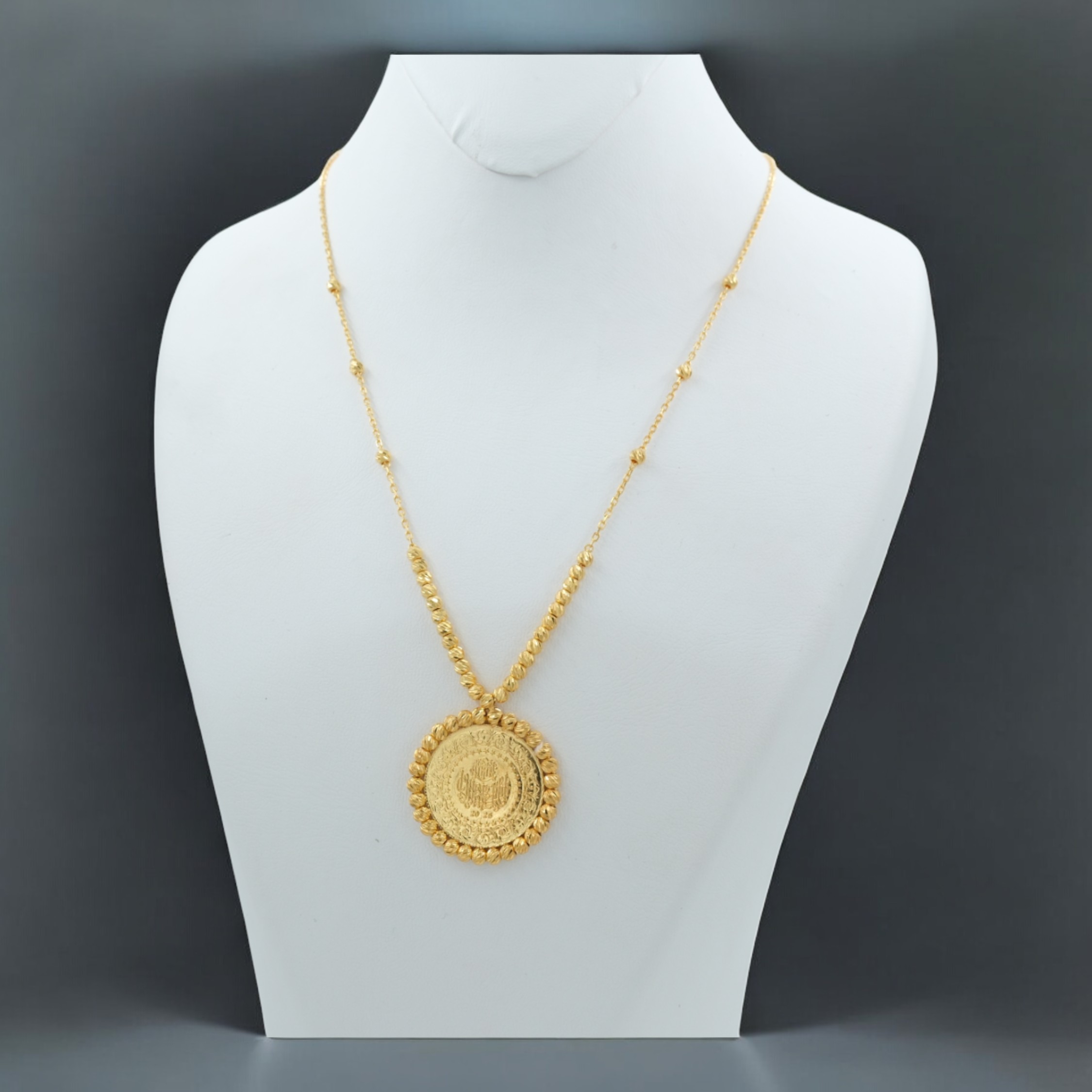 Yarım Altınlı Dorica Kolye