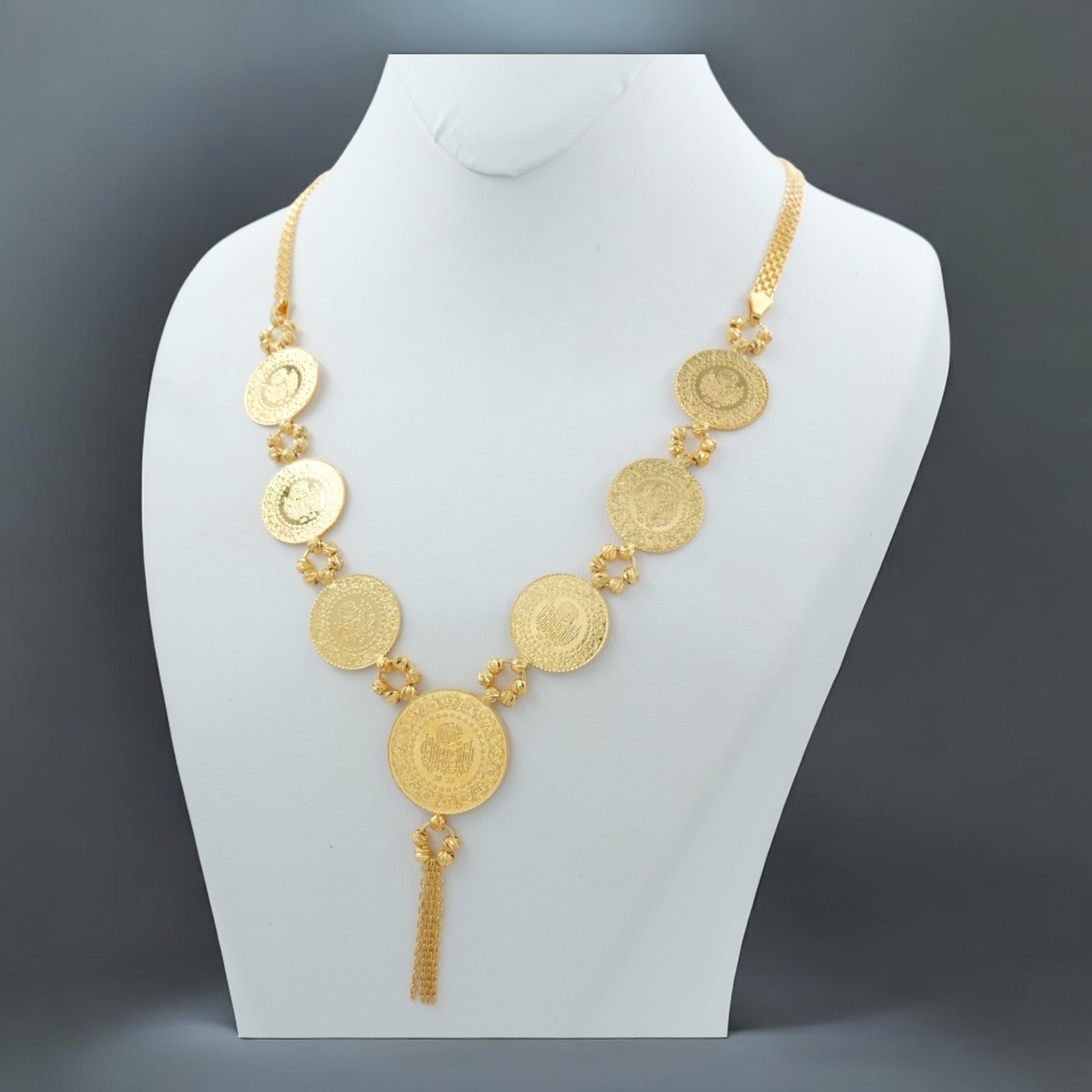 Bismak Çeyrekli Kolye